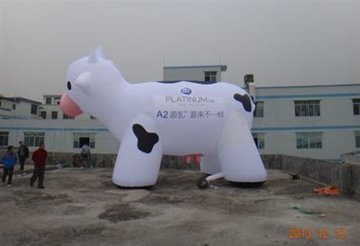 充氣卡通公仔 廠家 供應(yīng) 工廠 定做 牛津布充氣奶牛 奶牛氣模-深圳市匯之美塑膠制品提供充氣卡通公仔 廠家 供應(yīng) 工廠 定做 牛津布充氣奶牛 奶牛氣模的相關(guān)介紹、產(chǎn)品、服務(wù)、圖片、價(jià)格深圳市匯之美塑膠制品、PVC充氣玩具;仿真氣模;充氣水上用品;廣告禮品;充氣理療用品;包裝制品;充氣床.沙發(fā);充氣水池